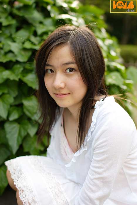 Bomb.TV写真ID0034 2005.09 Channel B – Yuria Nakazawa 中沢