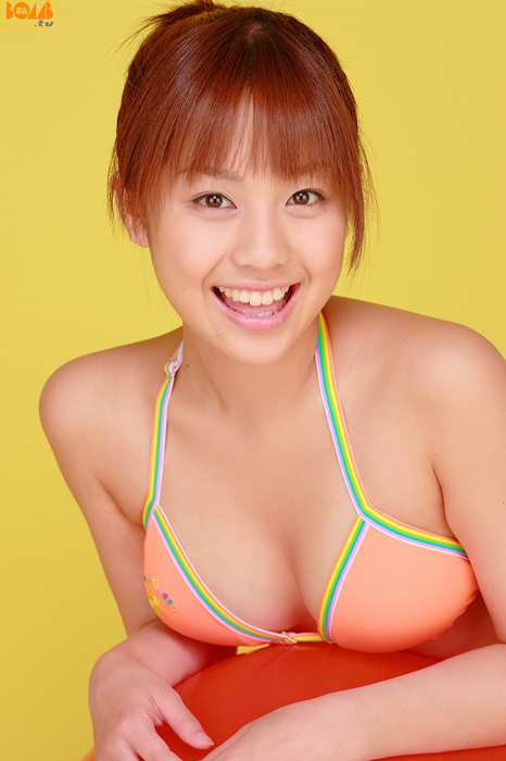 Bomb.TV写真ID0053 2006.02 Channel B – Akie Suzuki 鈴木あ