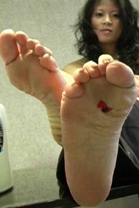 [cherryasianfeet高跟丝足性感视频]ID0040 17-08-2006 Di