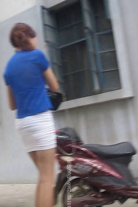 [大忽悠买丝袜街拍视频]ID0441 2012大忽悠成功案例