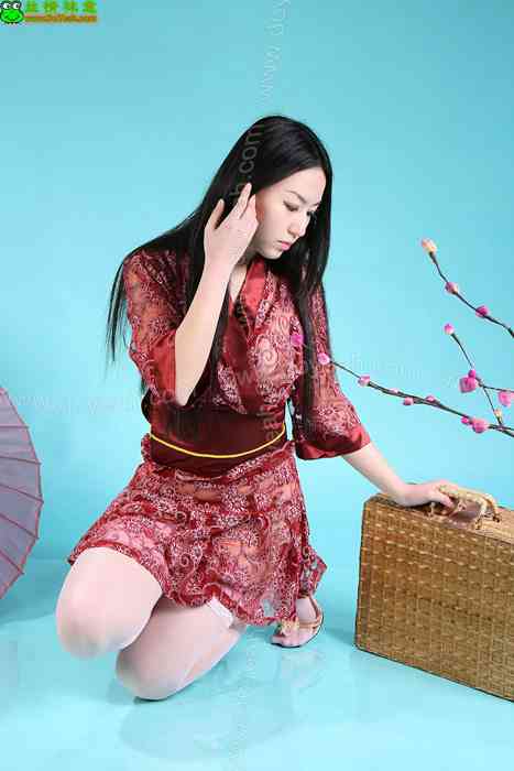 性感长发丝袜美女[doyeah都仪丝袜大站]ID0028 frie