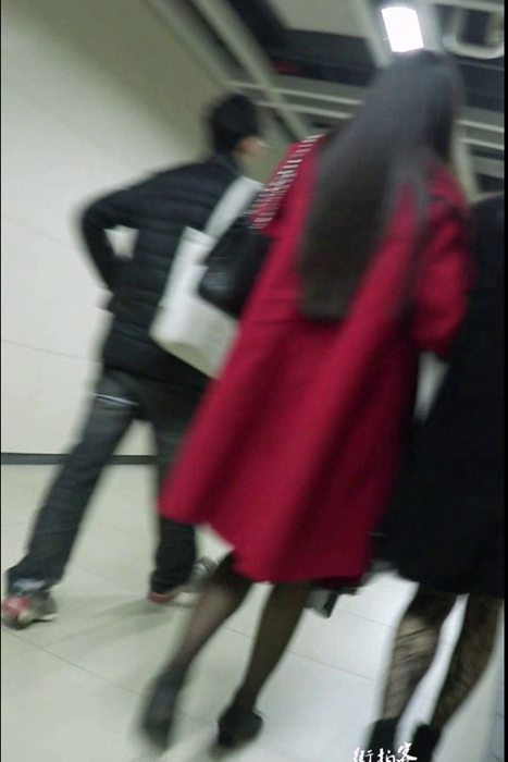 [街拍客视频]jx0445 两个极品黑丝美女，很性感很