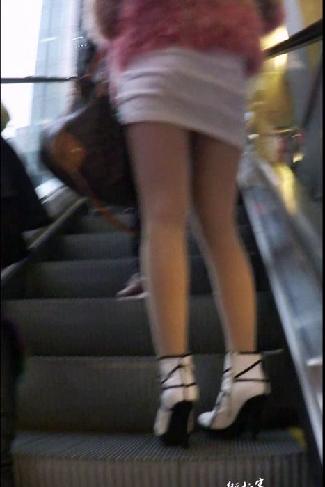 [街拍客视频]jx0563 极品高跟肉丝少妇，人靓身材