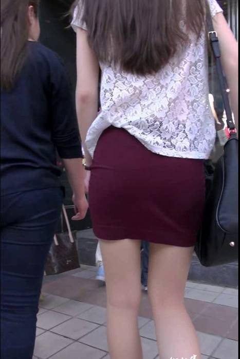 [街拍客视频]jx0671 超性感美腿，肉丝配超短裙美