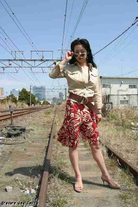[LegSmith丝袜美腿写真]ID0070 LegSmith套图-gravure-rei
