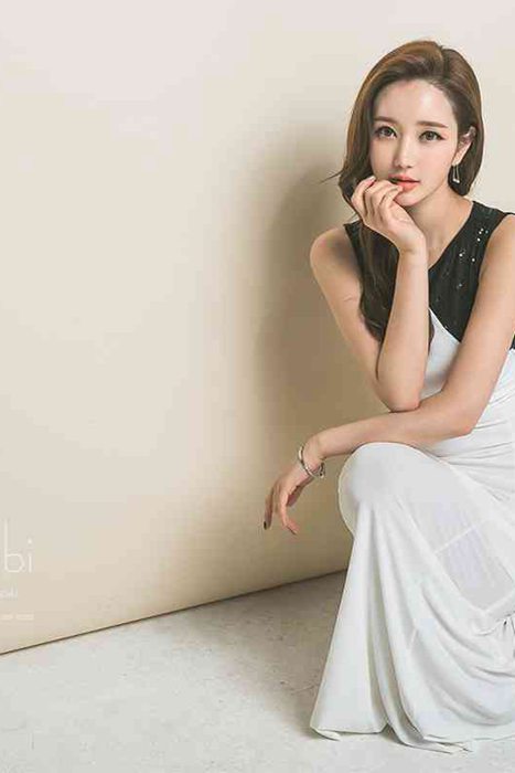 [李妍静绝美高雅气质写真]ID0018--性感提示：纤细
