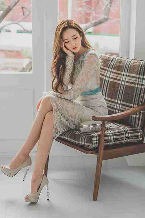 [李妍静绝美高雅气质写真]ID0032--性感提示：傲人