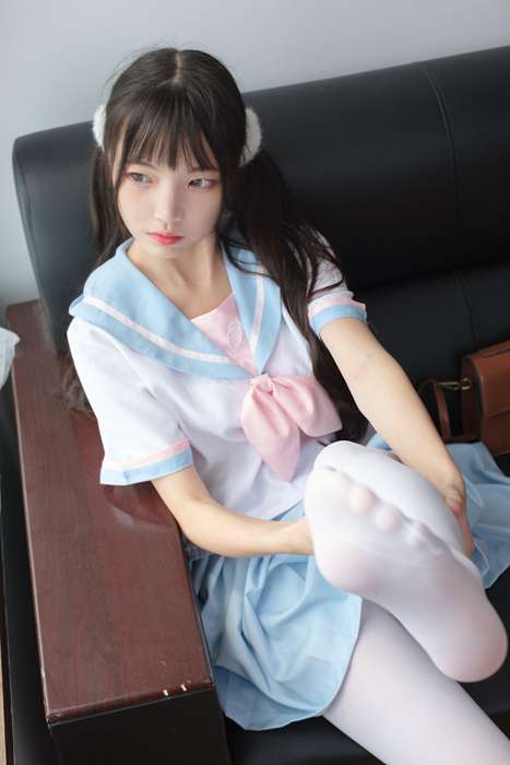 [森萝财团美腿丝袜写真]ID0087 萝莉丝足写真 [X-