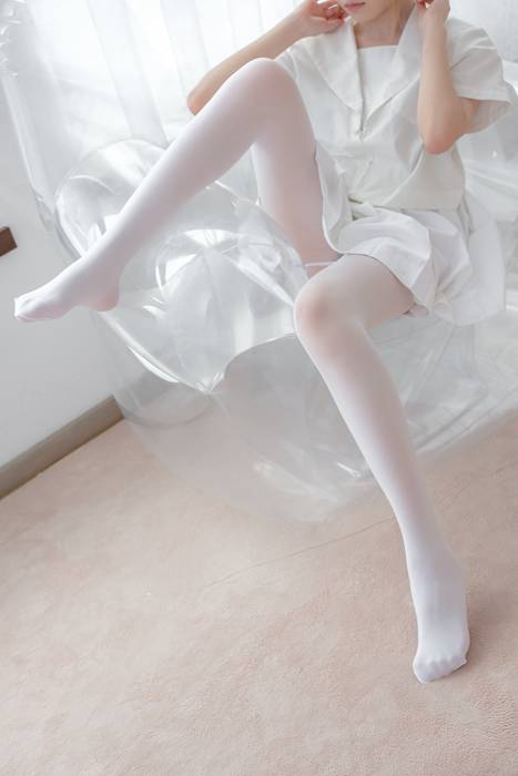 [森萝财团美腿丝袜写真]ID0088 萝莉丝足写真 [X-