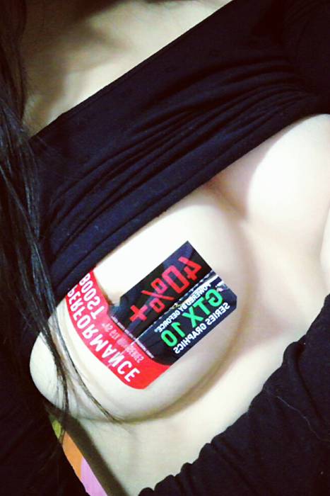 [PR社安久奈白]﻿ID0034 标签下的鲜奶--性感提示：
