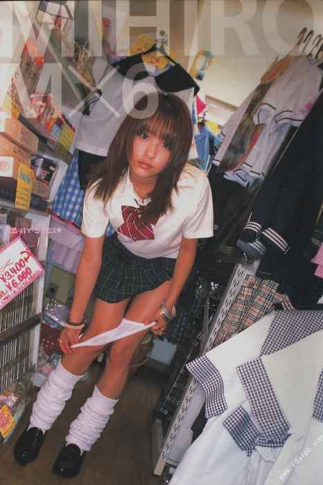 [唯美写真杂集]ID0008 2004.02 みひろ 写真集 M×6--性