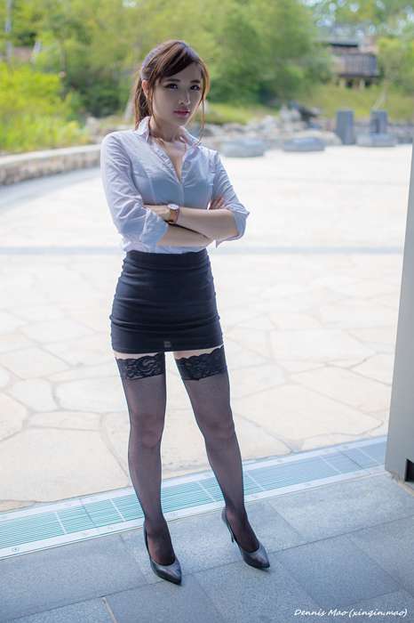 [唯美写真杂集]ID0232 办公室里美艳诱人户外清新