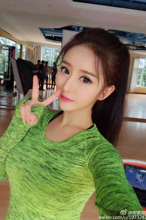 [唯美写真杂集]ID0360 邻家靓妹罗熙桐桐桐微博高