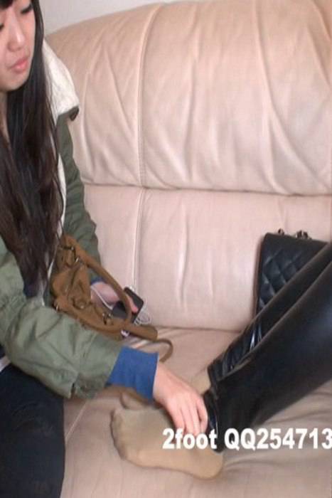[雅典卫城性感足模视频]Vol.030 2011xin004 小fan与月