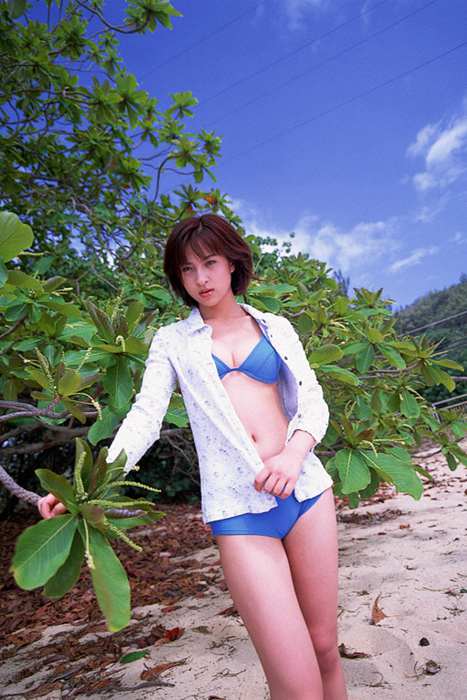 性感短发泳装少妇[YS-Web]Vol.009 Kasumi Nakane 仲根か